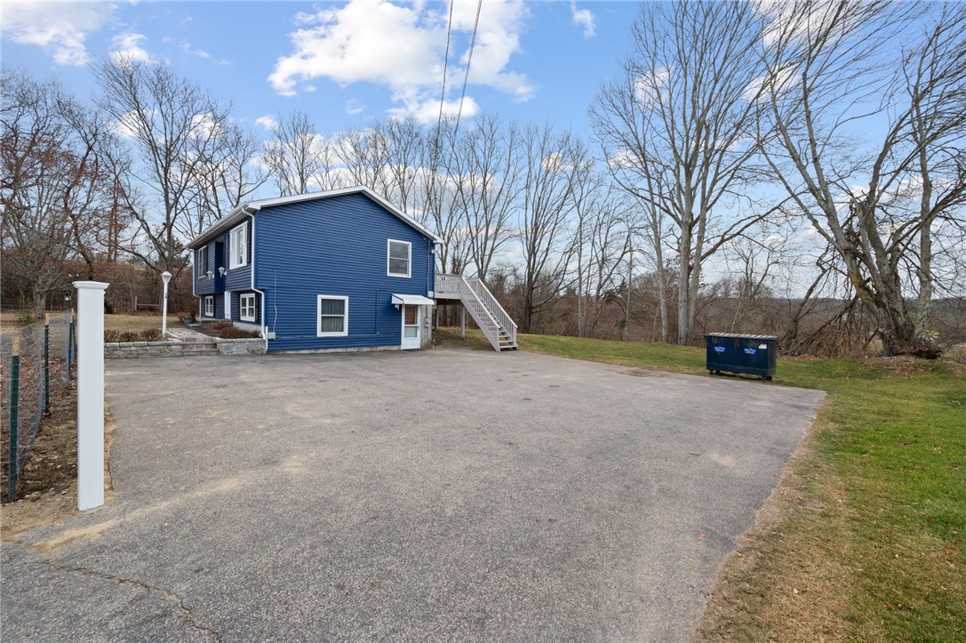 16 Walton Street Westerly, RI 02891 - Photo 3 of 31 Gallery Image 3