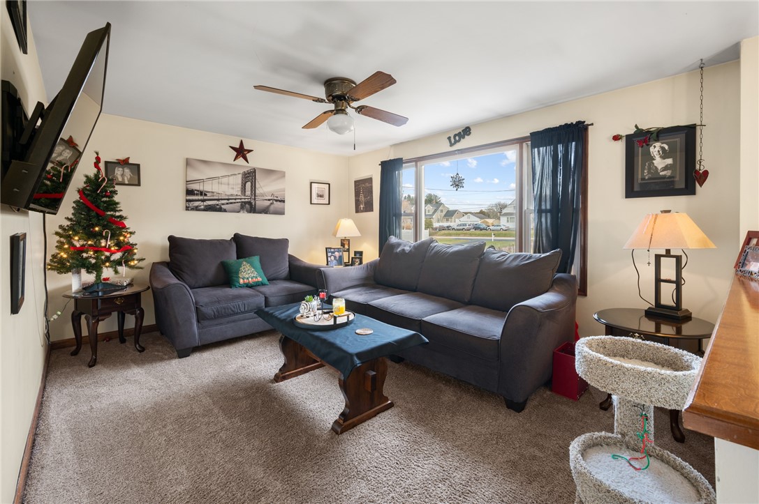 16 Walton Street Westerly, RI 02891 - Photo 5 of 31 Gallery Image 5