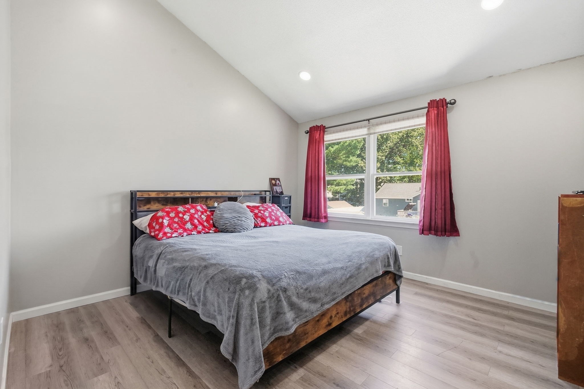191 Lamont Street Springfield, MA 01119 - Photo 22 of 41 Gallery Image 22