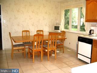 12 Regent Road Cherry Hill, NJ 08003 - Photo 3 of 6
