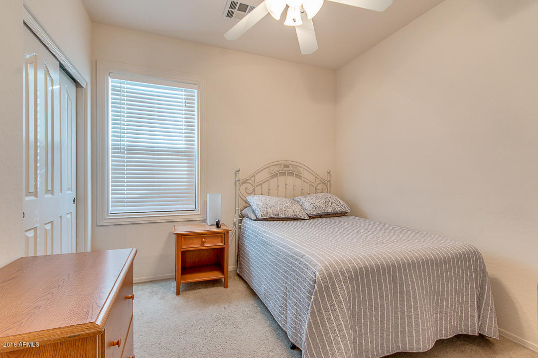 4563 East Del Rio Street Gilbert, AZ 85295 - Photo 16 of 21 Guest Room