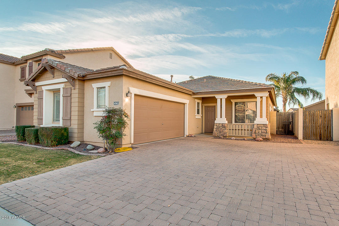 4563 East Del Rio Street Gilbert, AZ 85295 - Photo 8 of 21 Front 3