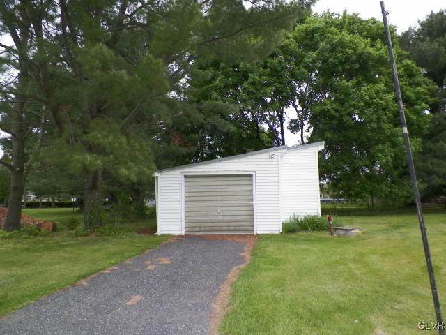 2830 Kuter Road Bath, PA 18014 - Photo 2 of 6 Gallery Image 2