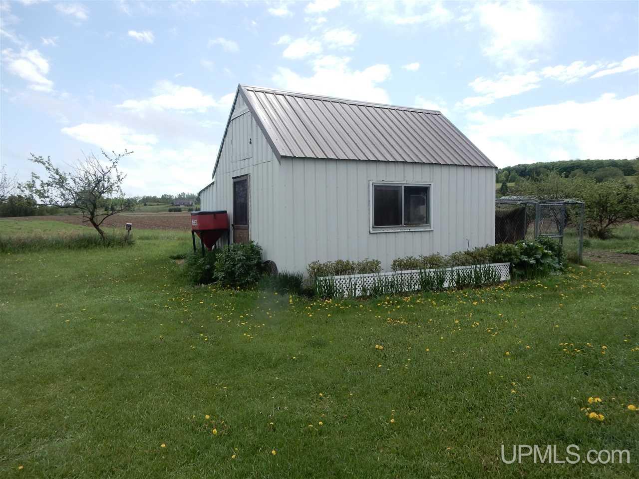 W1331 County Road North Niagara, WI 54151 - Photo 2 of 18 Gallery Image 2