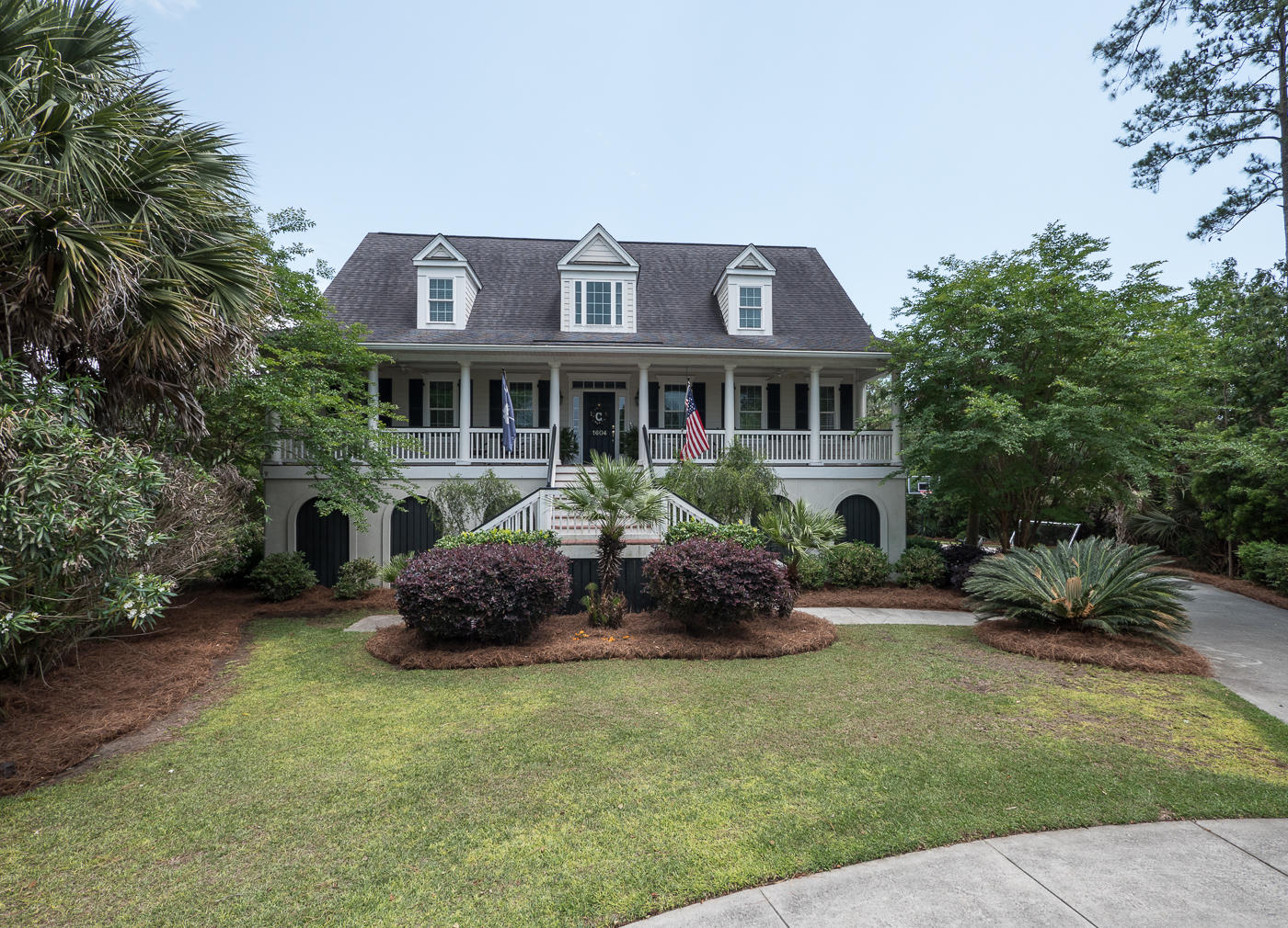 1604 Sewee Fort Road Mount Pleasant, SC 29466 - Photo 2 of 40 1604 Sewee Fort Dr-1130939