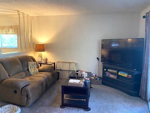 2143 Cheam Avenue Simi Valley, CA 93063 - Photo 10 of 23 Living Room Cheam