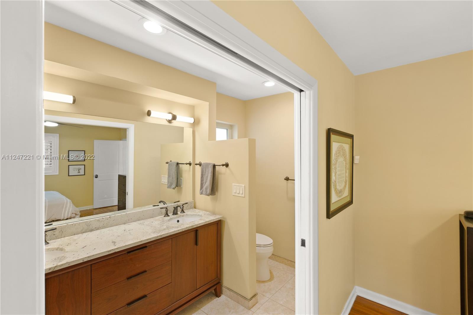324 Ridgewood Road Coral Gables, FL 33133 - Photo 7 of 32 Gallery Image 7