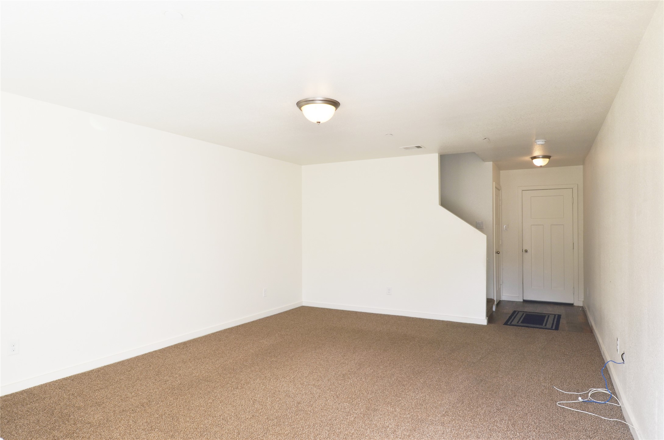 10535 Mills Road, Unit 5C Houston, TX 77070 - Photo 2 of 13 First Floor Den.