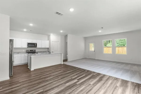 $2,600 | 1868 Lockhart Drive, Forney, TX 75126