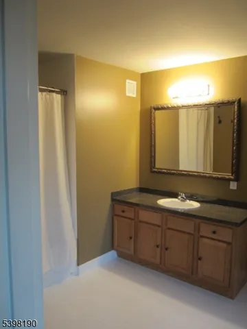 $450,000 | 1 Carriage City Plaza, Unit 613, Rahway, NJ 07065