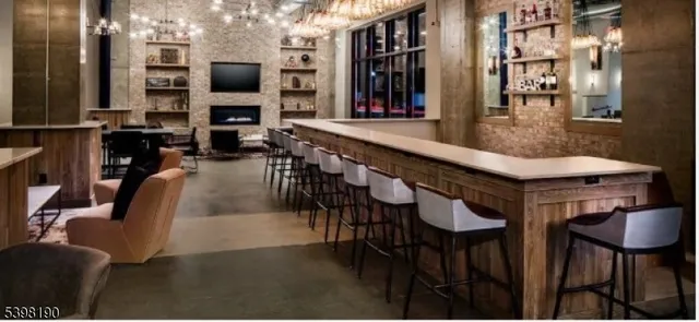 $450,000 | 1 Carriage City Plaza, Unit 613, Rahway, NJ 07065