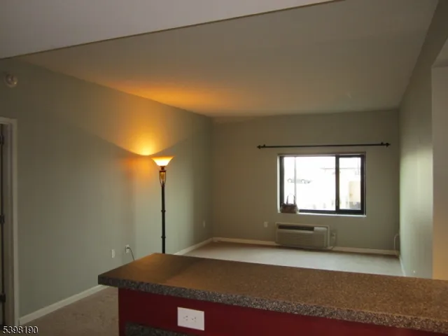 $450,000 | 1 Carriage City Plaza, Unit 613, Rahway, NJ 07065