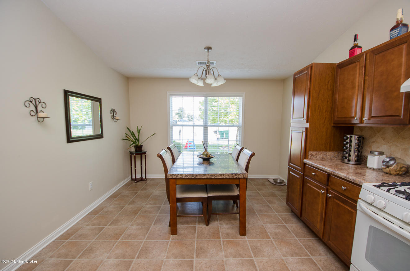 9825 Brooks Bend Road Louisville, KY 40258 - Photo 8 of 35 BrooksBend-8