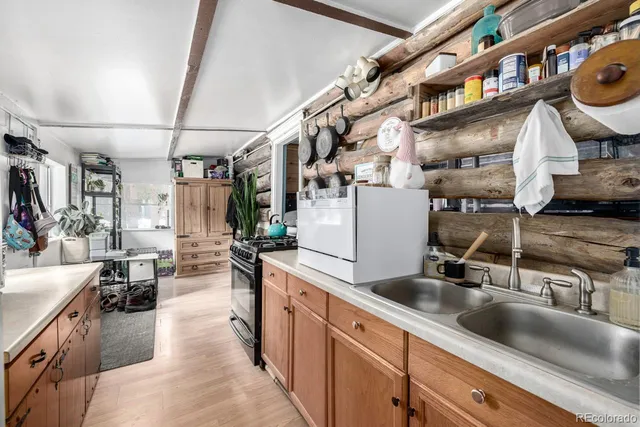 $2,500,000 | 8537 Doubleheader Ranch Road, Morrison, CO 80465