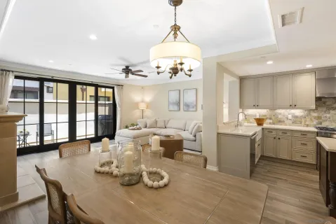 $2,875,000 | 718 Silver Street, La Jolla, CA 92037
