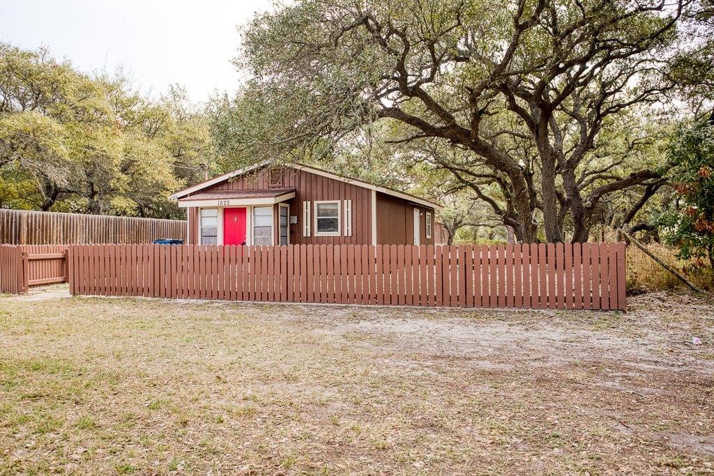 1822 Pace Avenue Ingleside, TX 78362 - Photo 1 of 40