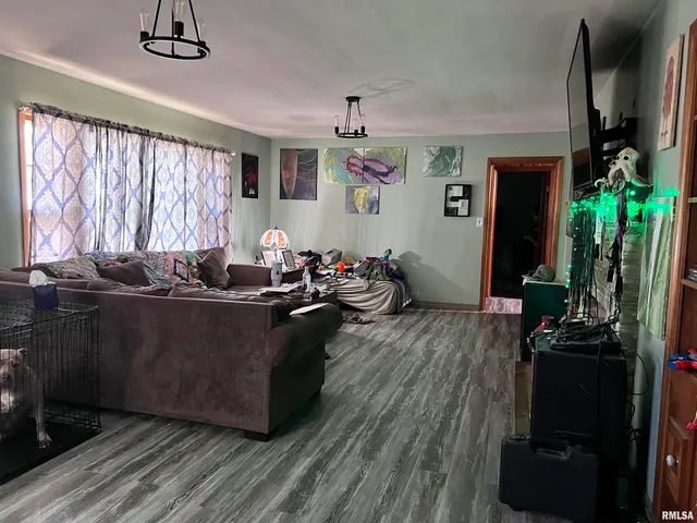 $125,000 | 204 Mill Street, Chambersburg, IL 62323