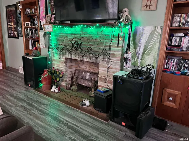 $125,000 | 204 Mill Street, Chambersburg, IL 62323