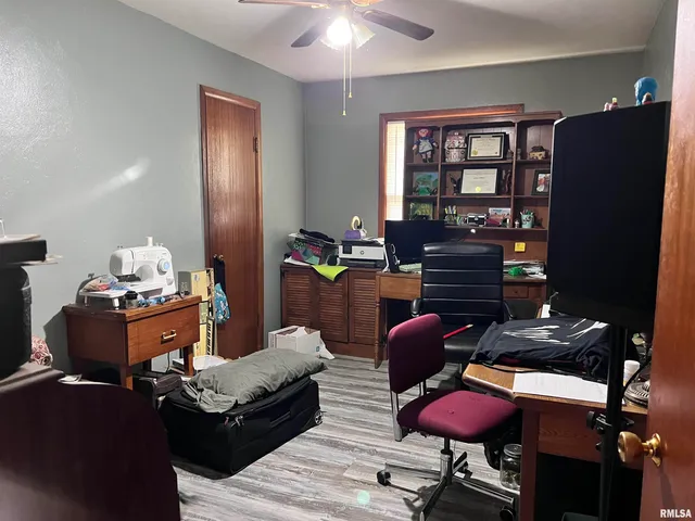 $125,000 | 204 Mill Street, Chambersburg, IL 62323