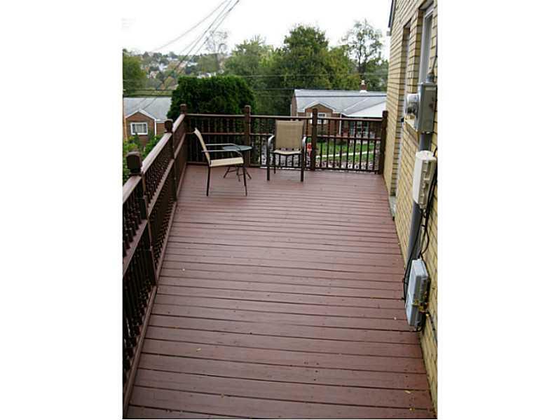 448 Pearce Road Pittsburgh, PA 15234 - Photo 11 of 17 Patio/Deck.