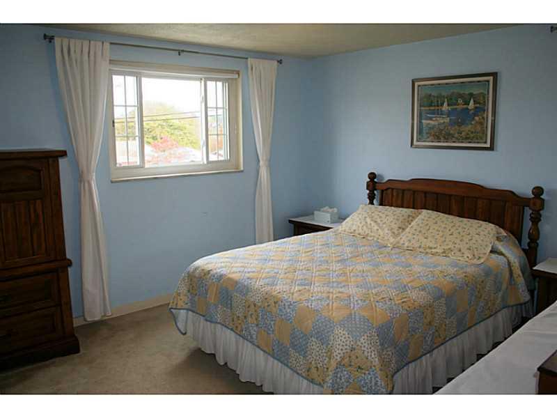 448 Pearce Road Pittsburgh, PA 15234 - Photo 5 of 17 Master Bedroom.