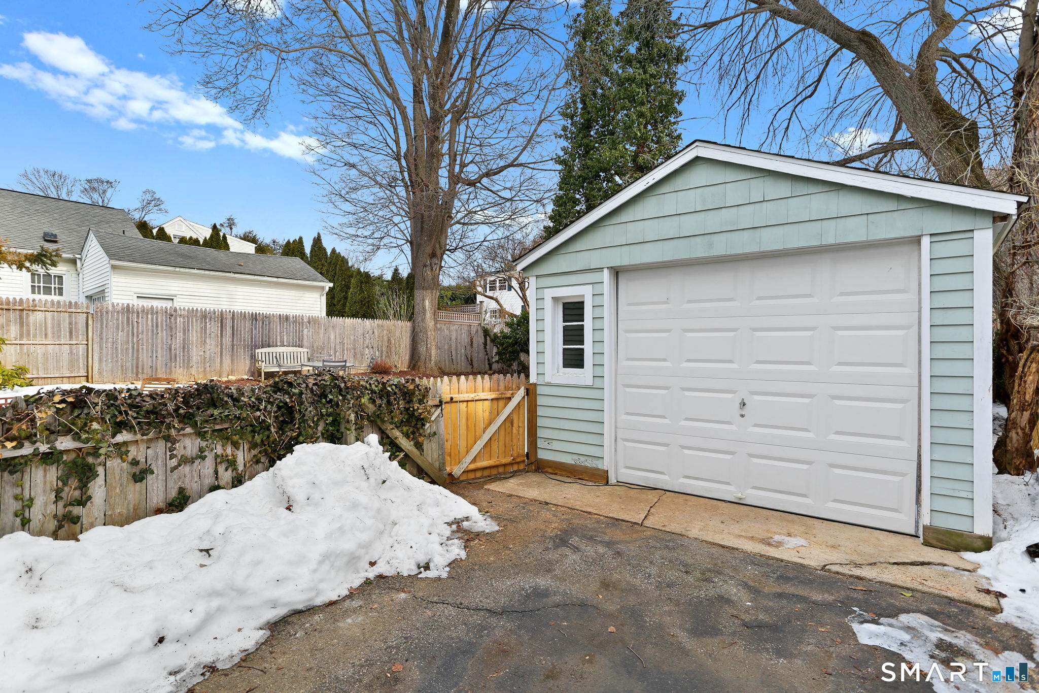 65 West Parish Road Westport, CT 06880 - Photo 28 of 32 One car garage