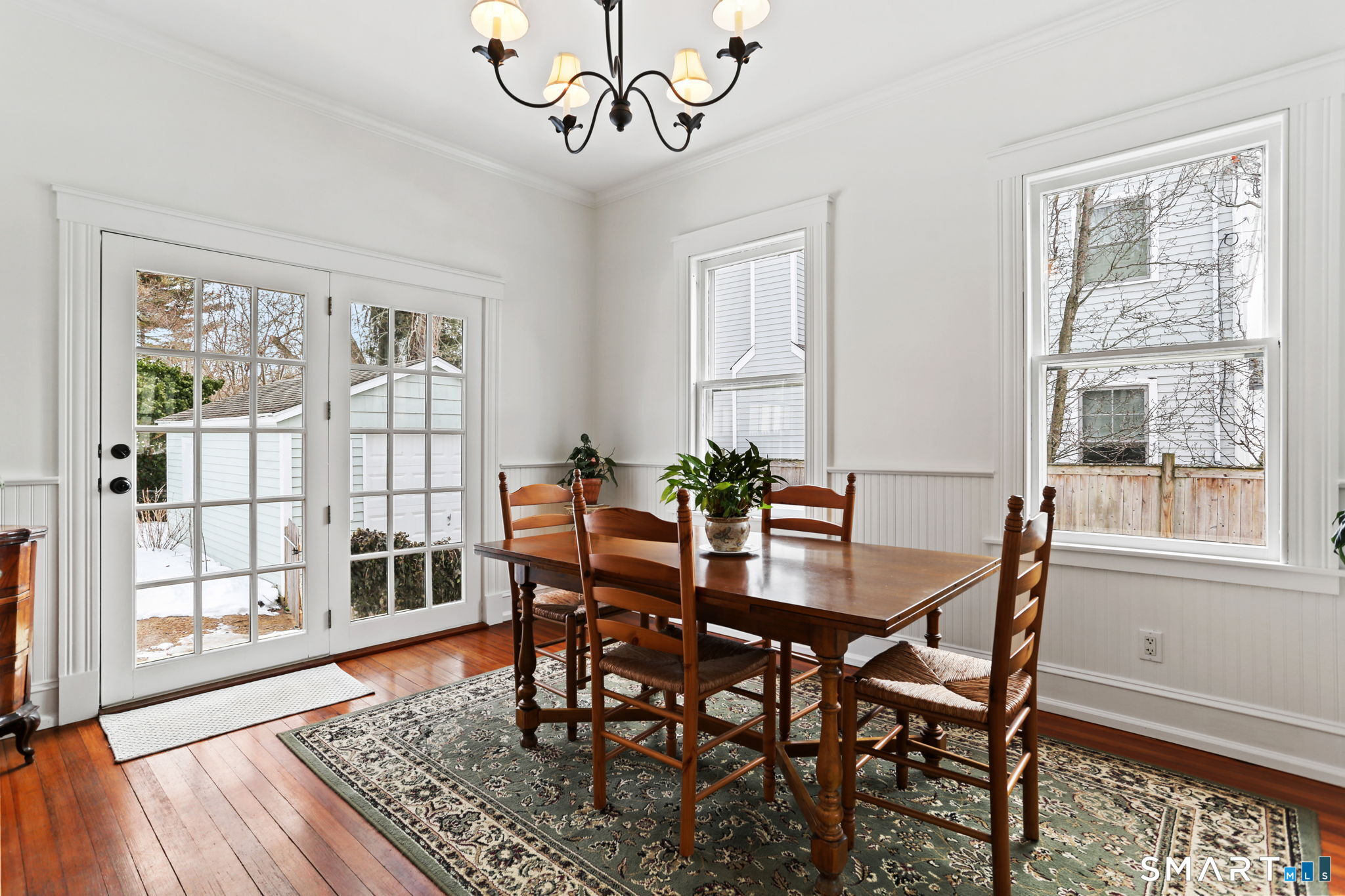 65 West Parish Road Westport, CT 06880 - Photo 3 of 32