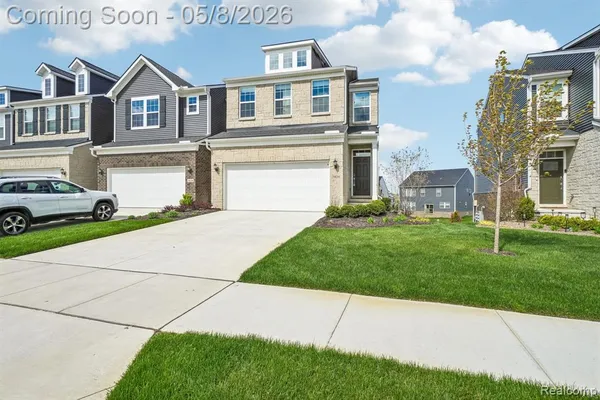 $512,500 | 1434 Superior Drive, Milford, MI 48381