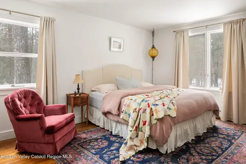 $889,000 | 52 Meher Circle, Woodstock, NY 12498