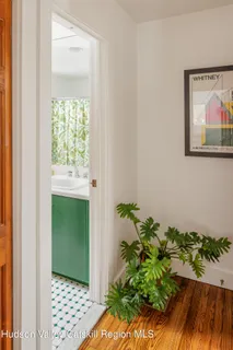 $889,000 | 52 Meher Circle, Woodstock, NY 12498