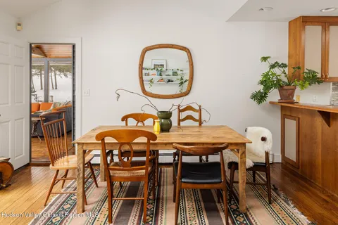 $889,000 | 52 Meher Circle, Woodstock, NY 12498