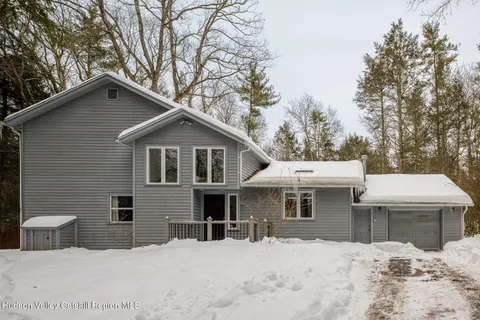 $889,000 | 52 Meher Circle, Woodstock, NY 12498