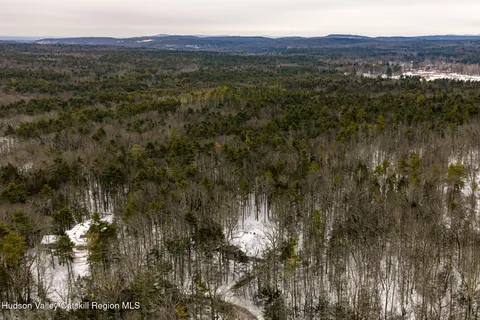 $889,000 | 52 Meher Circle, Woodstock, NY 12498