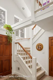 $889,000 | 52 Meher Circle, Woodstock, NY 12498