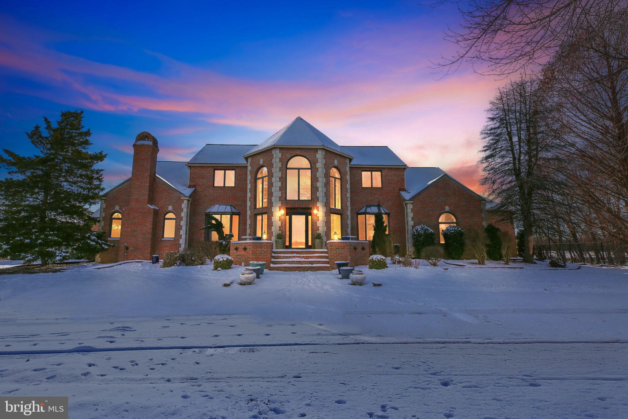 Welcome to 52 Phillips Rd in Hainesport