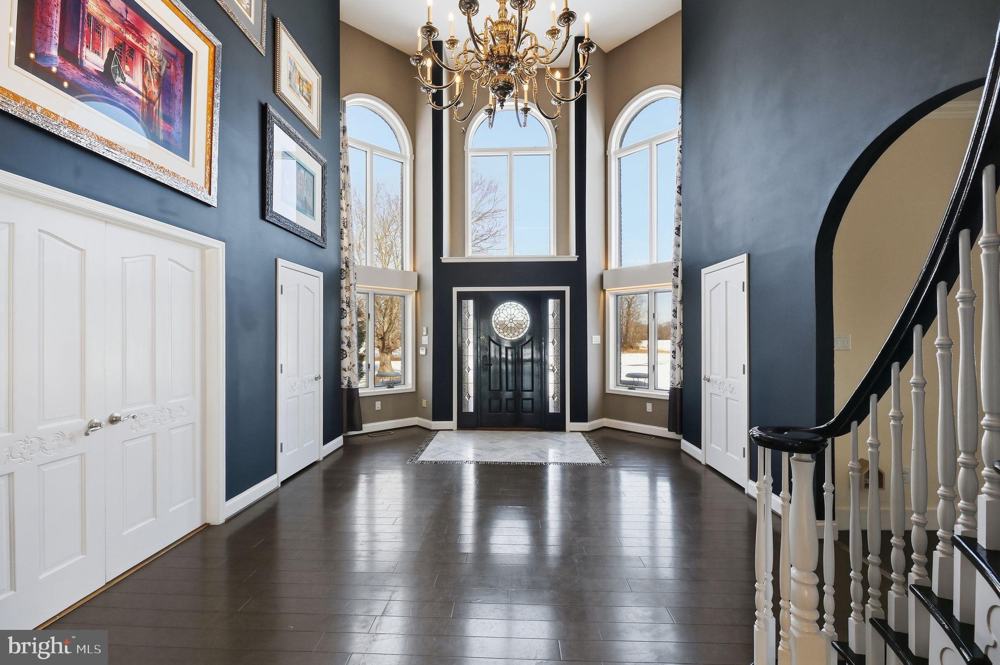 52 Phillips Road Hainesport, NJ 08036 - Photo 4 of 74 High Ceilings