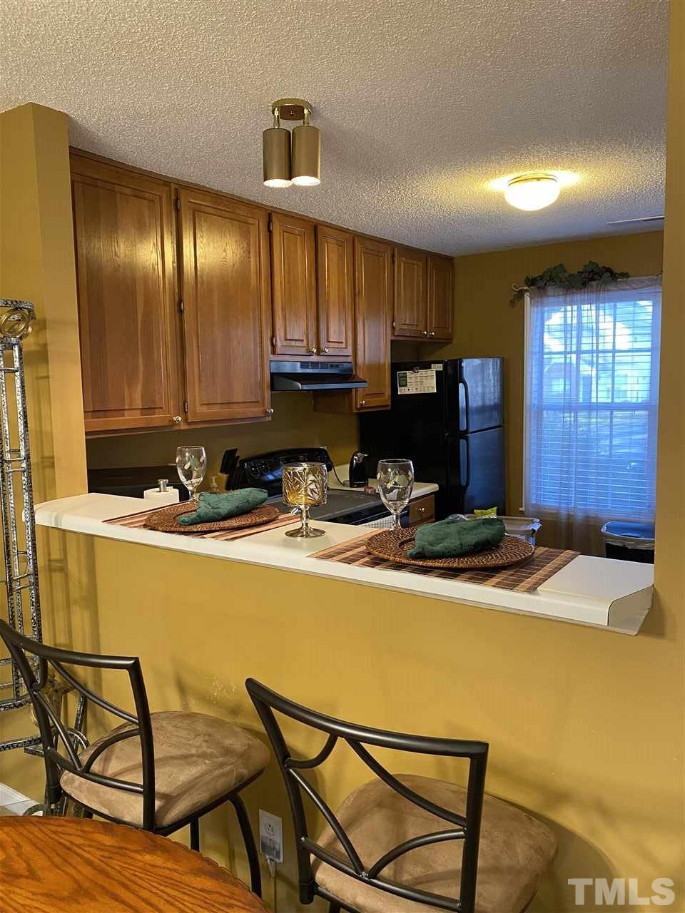 5555 Fieldcross Court Raleigh, NC 27610 - Photo 4 of 17 Gallery Image 4