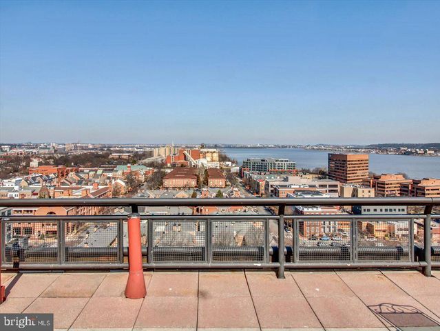 $499,000 | 801 North Pitt Street, Unit 1503, Alexandria, VA 22314