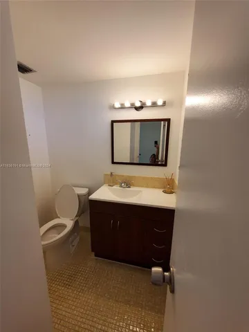 $245,000 | 7900 Tatum Waterway Drive, Unit 502, Miami Beach, FL 33141