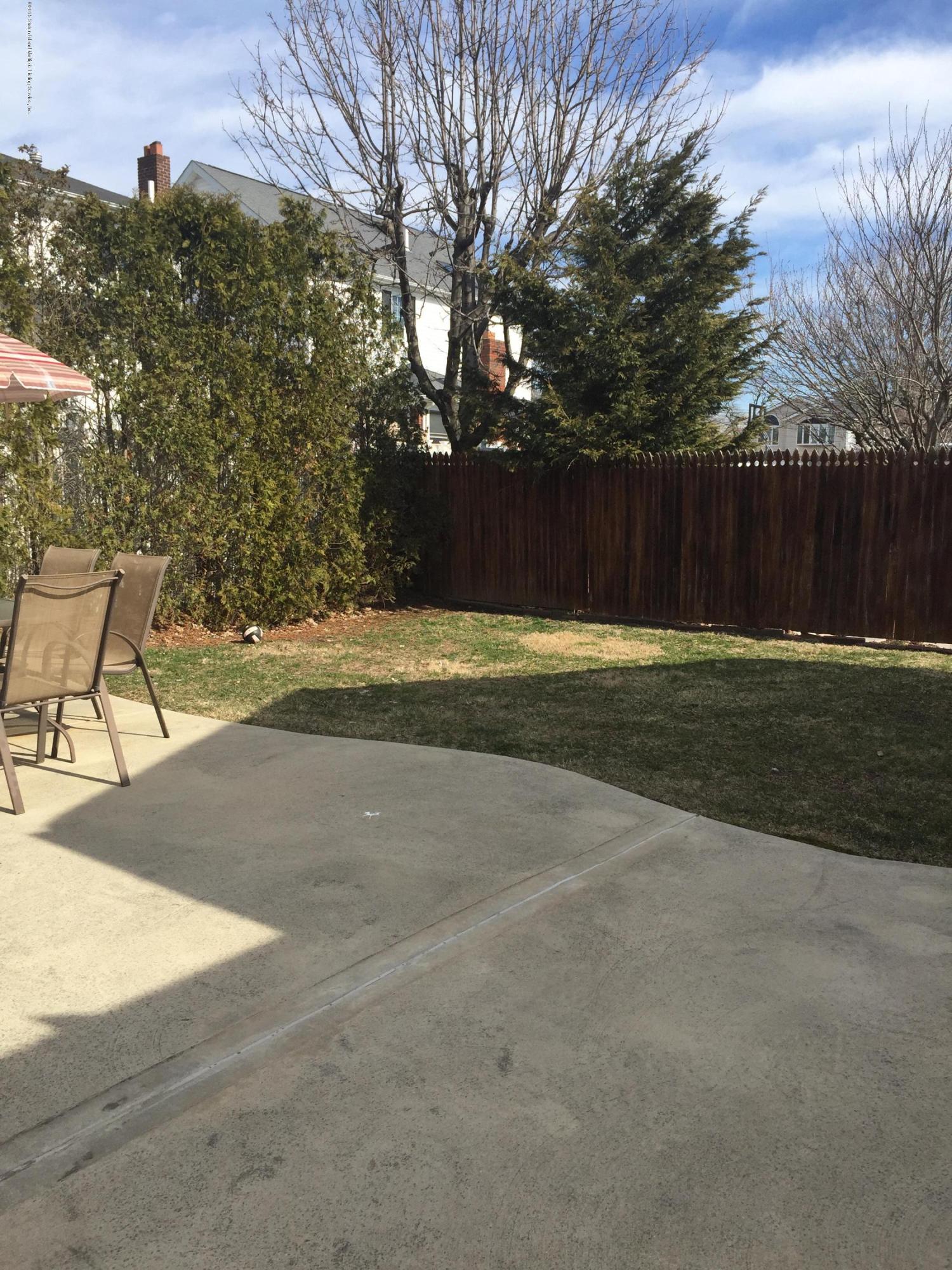 417 Riga Street Staten Island, NY 10306 - Photo 21 of 22 IMG_3189.JPG
