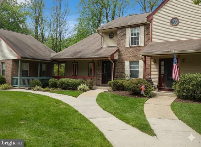 $2,700 | 112 Appletree Court, Monmouth Junction, NJ 08852