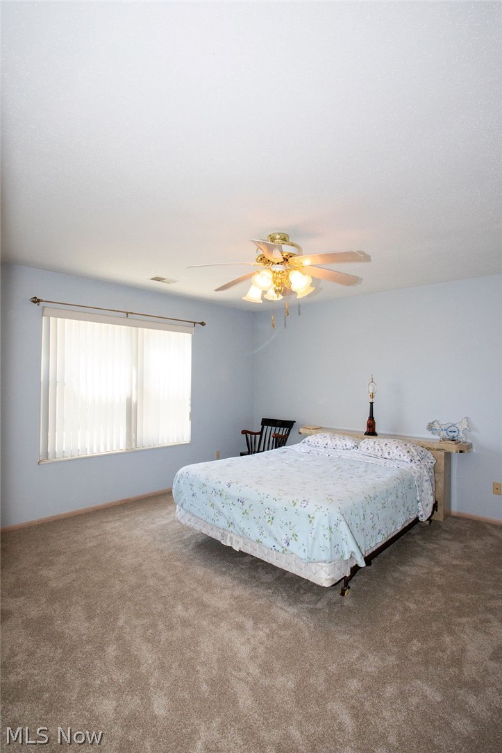 695 East Western Reserve Road Youngstown, OH 44514 - Photo 16 of 28
