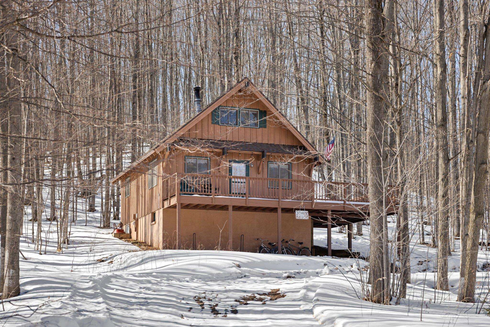 6762 Grindle Strause Road Bellaire, MI 49615 - Photo 2 of 34 1908893-1.JPG
