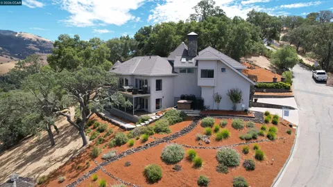 $3,168,000 | 715 Castle Rock Road, Walnut Creek, CA 94598
