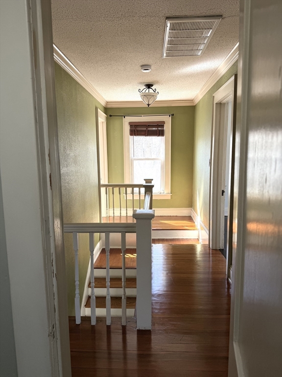 180 Russell Road Westfield, MA 01085 - Photo 28 of 40