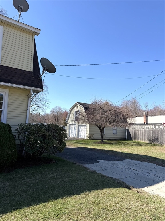 180 Russell Road Westfield, MA 01085 - Photo 39 of 40