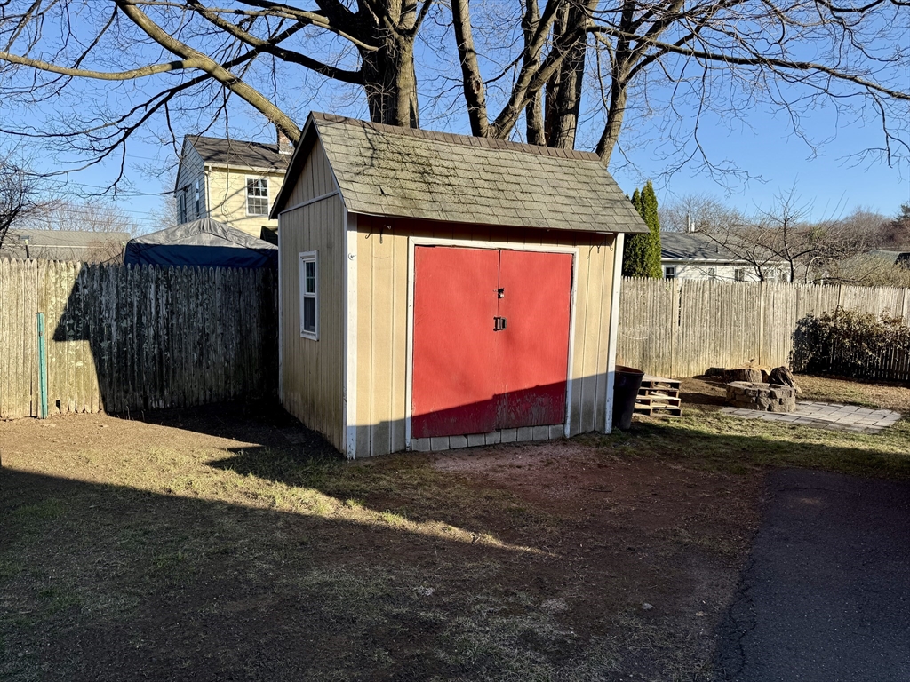 180 Russell Road Westfield, MA 01085 - Photo 40 of 40