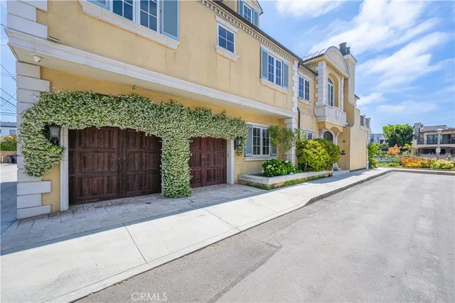 $5,500,000 | 59 Rivo Alto Canal, Long Beach, CA 90803