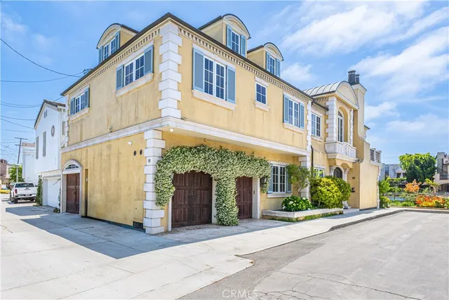 $5,500,000 | 59 Rivo Alto Canal, Long Beach, CA 90803