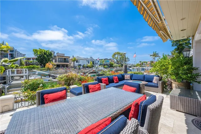 $5,500,000 | 59 Rivo Alto Canal, Long Beach, CA 90803